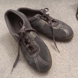 Easy Spirit Blue Leather/Suede Anti Gravity Shoes